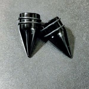 1in Acrylic Tapered Plugs